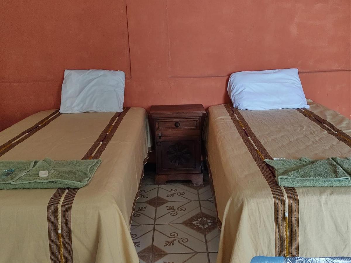 Casa Elefante Dormido Hotel Panajachel Eksteriør billede